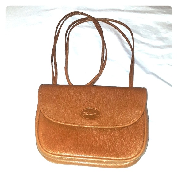 Longchamp Handbags - Longchamp beautiful leather purse made in France